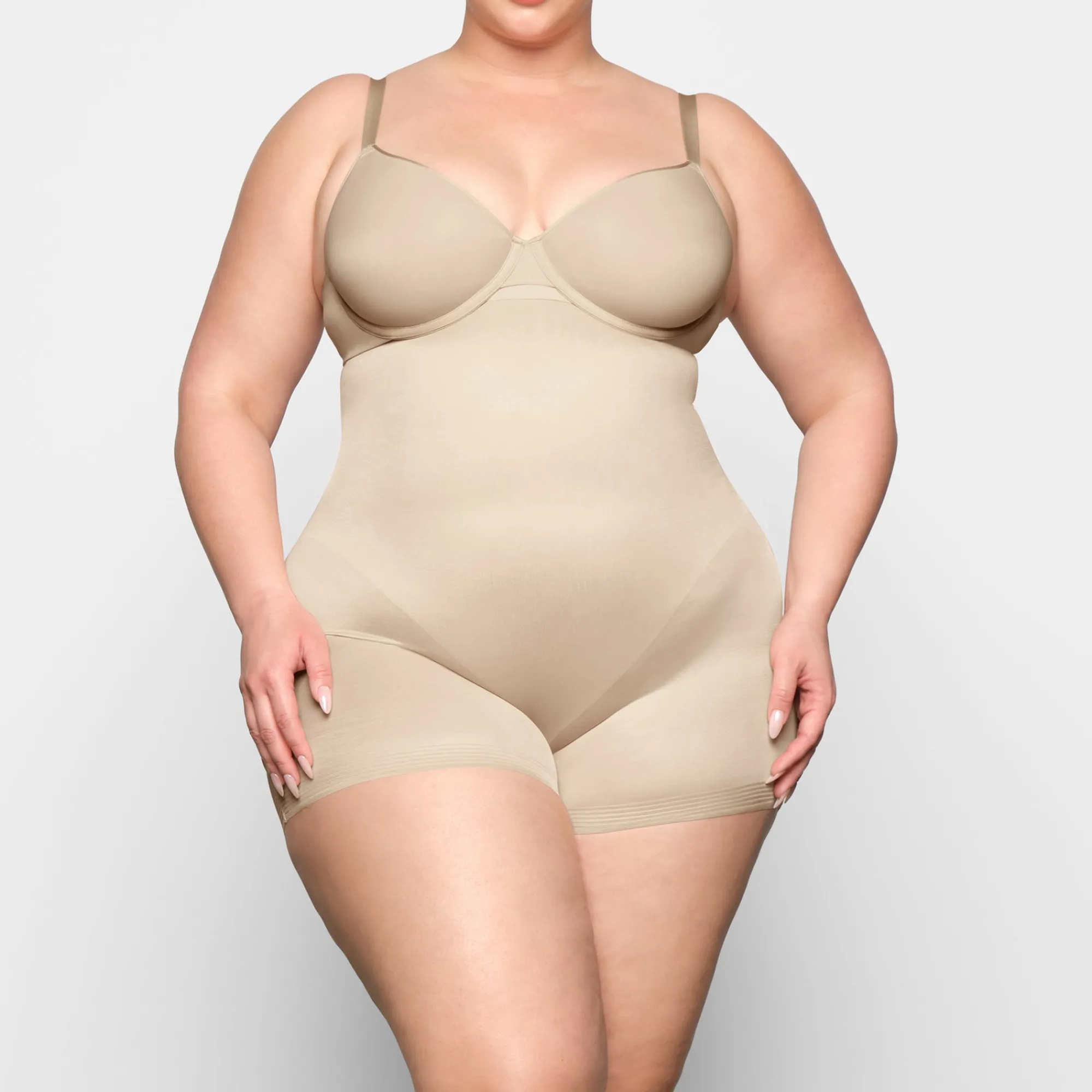 BARELY THERE HIGH-WAISTED SHORTIE |-Skims Sale