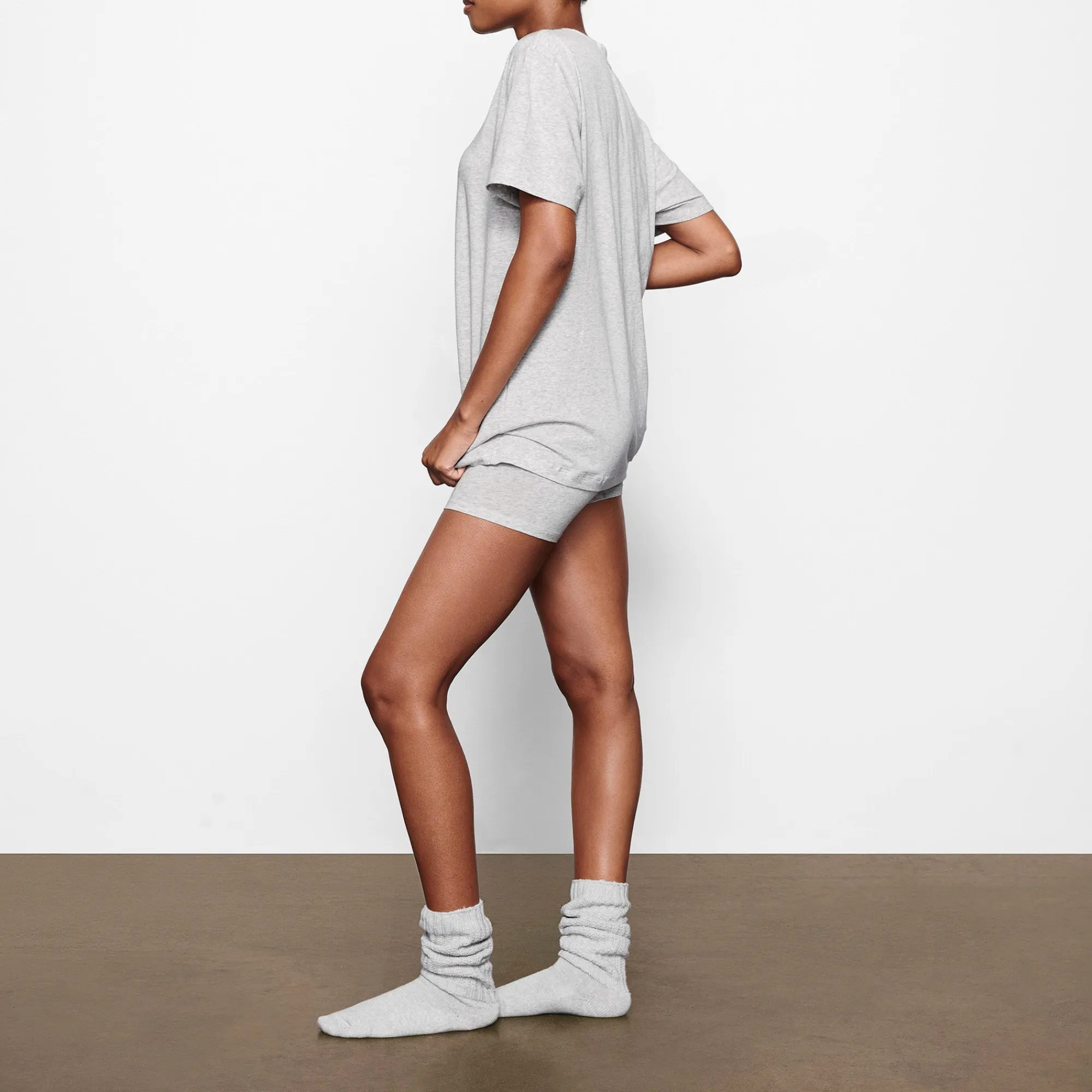 BOYFRIEND T-SHIRT | LIGHT HEATHER GREY-Skims Hot
