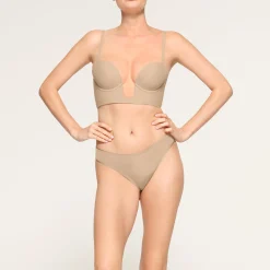 DEEP PLUNGE SHAPEWEAR BRA |-Skims Outlet