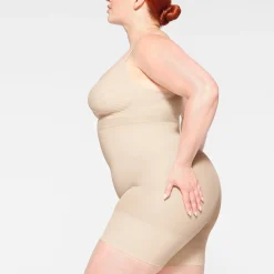 EVERYDAY SCULPT HIGH-WAISTED MID THIGH SHORT |-Skims Best