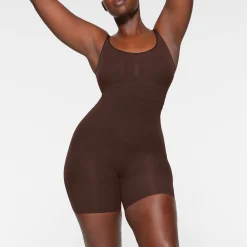 EVERYDAY SCULPT HIGH-WAISTED MID THIGH SHORT |-Skims New