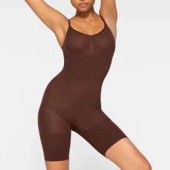 EVERYDAY SCULPT MID THIGH BODYSUIT |-Skims Online
