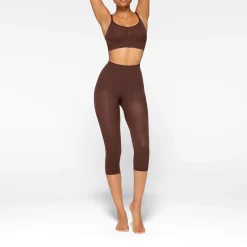 EVERYDAY SCULPT MID WAIST CAPRI |-Skims Fashion