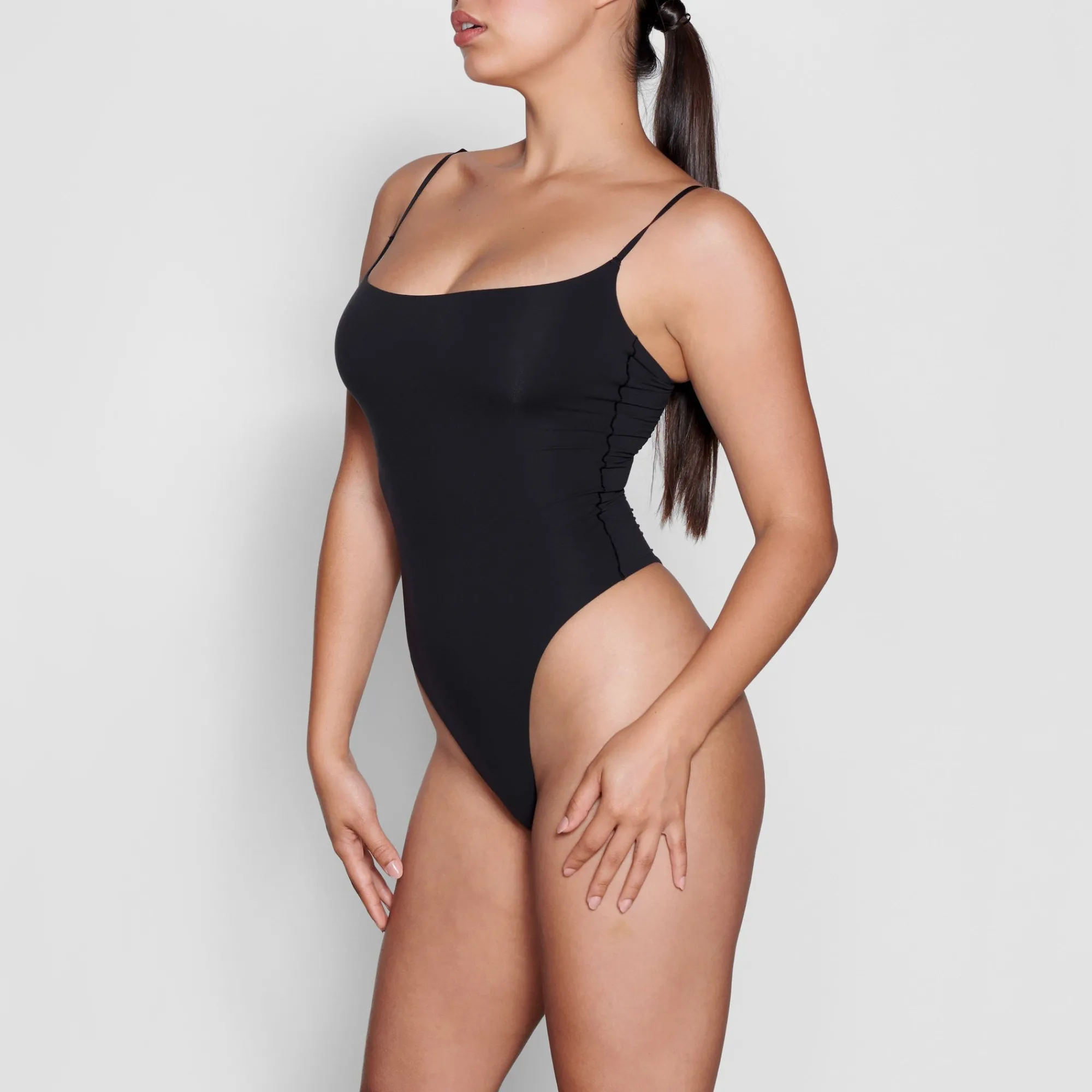 FITS EVERYBODY CAMI BODYSUIT |-Skims Best
