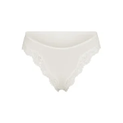 FITS EVERYBODY CORDED LACE TANGA |-Skims Online