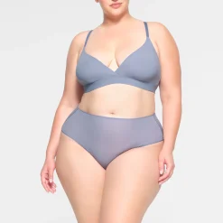FITS EVERYBODY CROSSOVER BRALETTE |-Skims Outlet