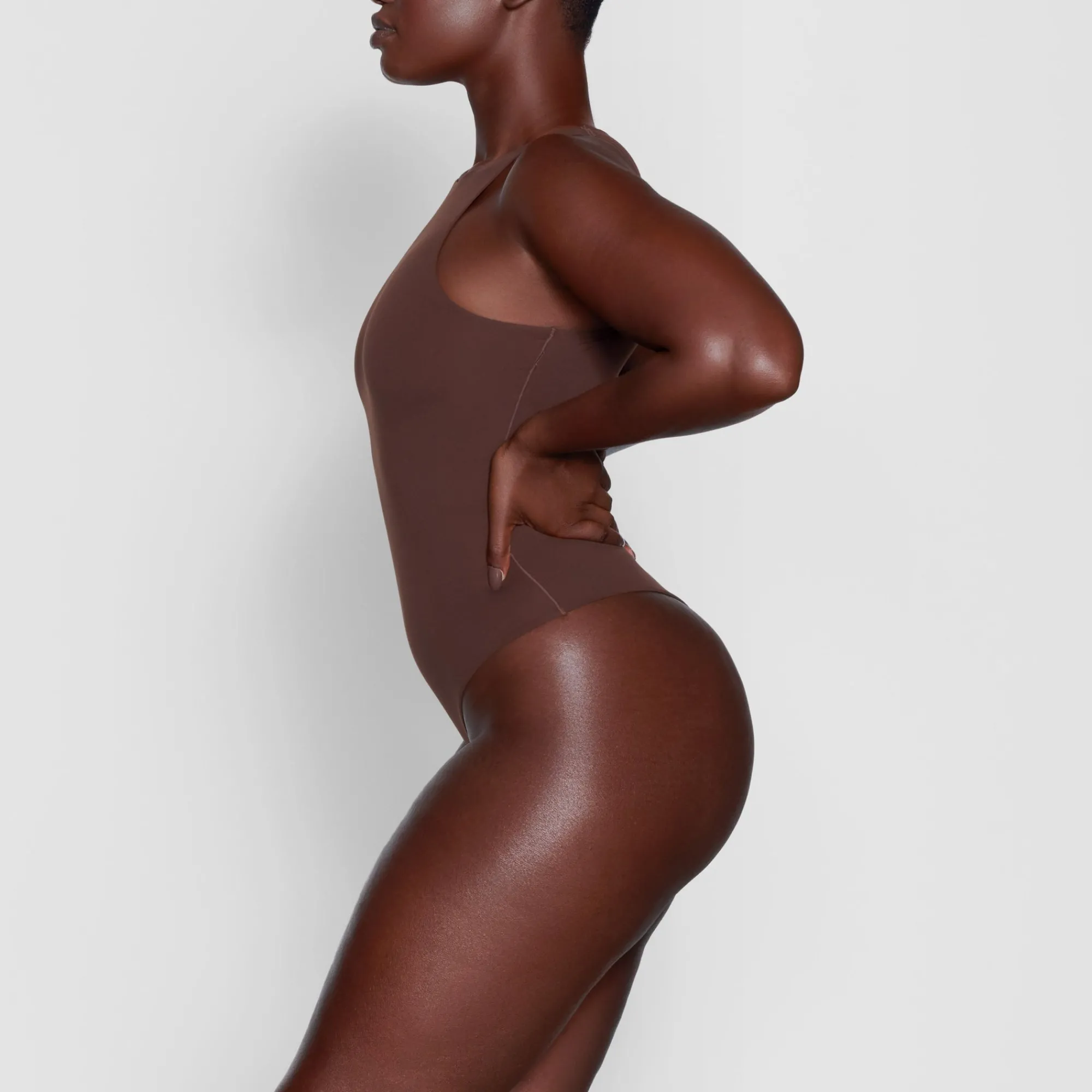 FITS EVERYBODY HIGH NECK BODYSUIT |-Skims Hot