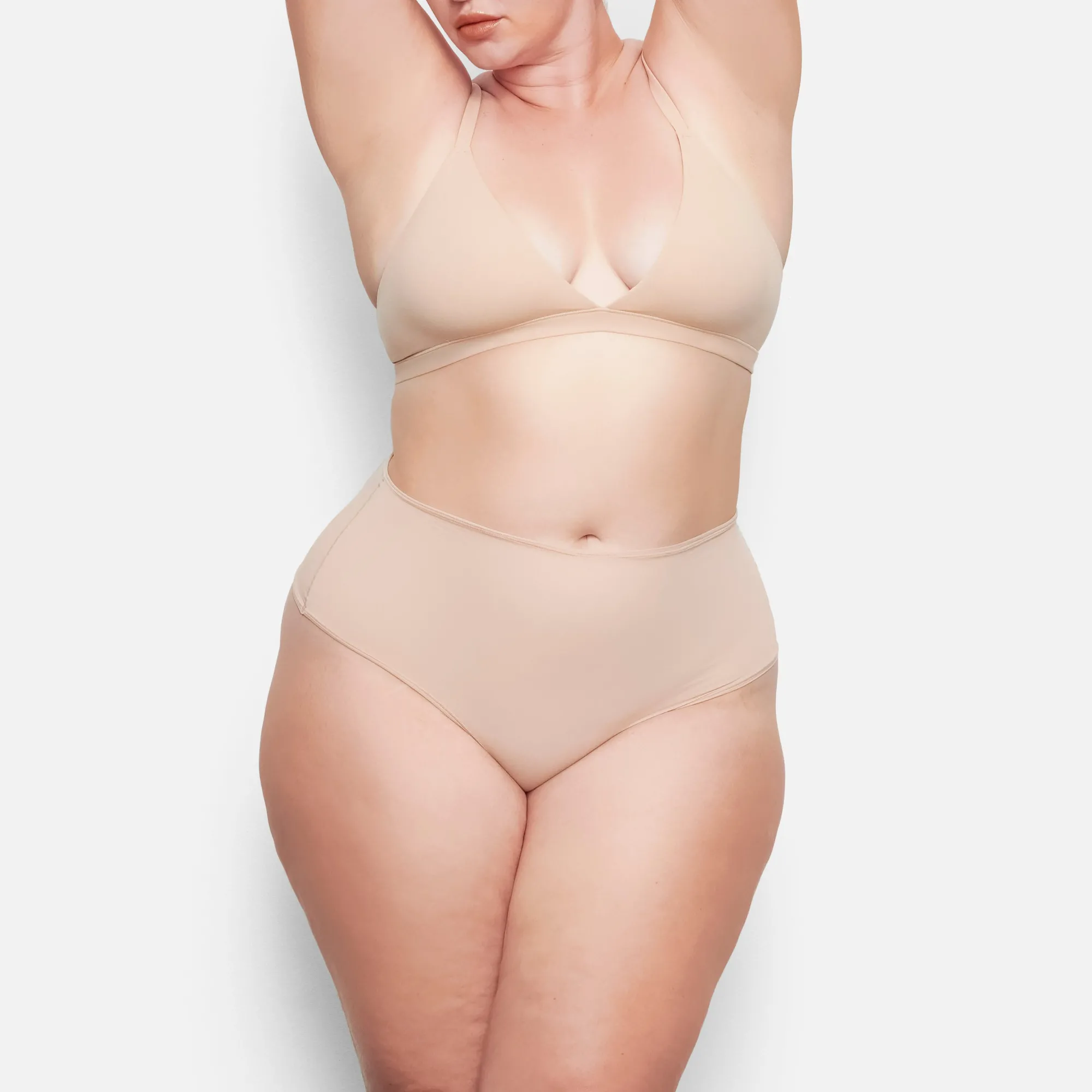 FITS EVERYBODY HIGH-WAISTED THONG |-Skims Best
