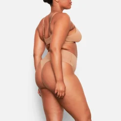 FITS EVERYBODY HIGH-WAISTED THONG |-Skims Best