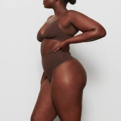FITS EVERYBODY HIGH-WAISTED THONG |-Skims Best