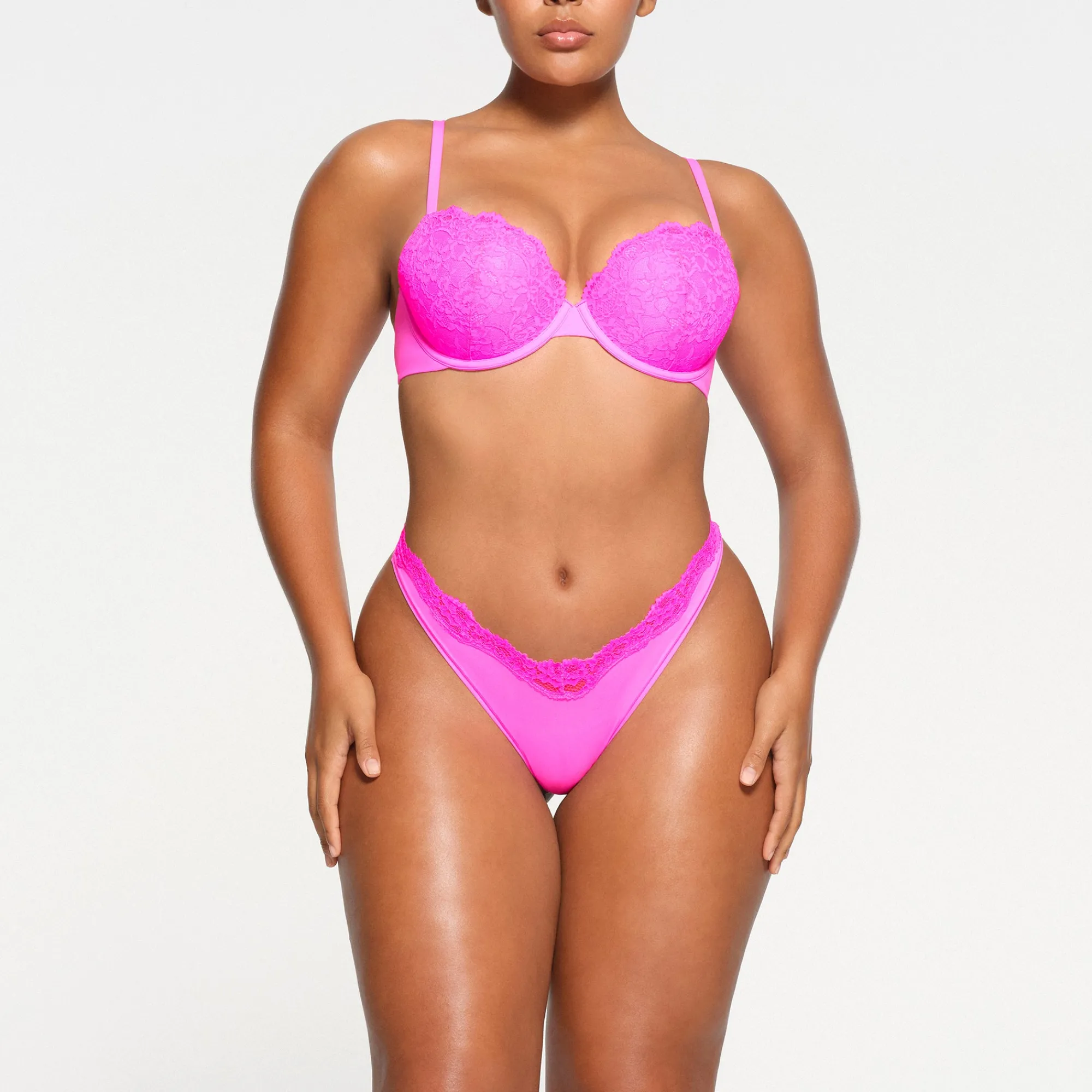 FITS EVERYBODY LACE PUSH-UP BRA | NEON PINK-Skims Outlet