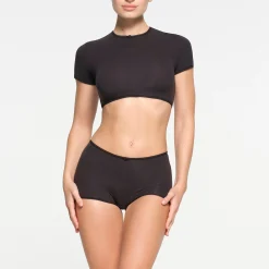 FITS EVERYBODY PICOT TRIM SUPER CROPPED T-SHIRT |-Skims Hot