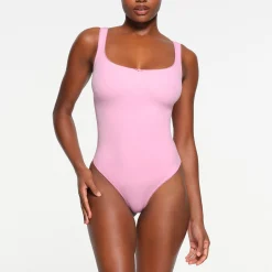 FITS EVERYBODY PICOT TRIM SQUARE NECK BODYSUIT | BUBBLE GUM-Skims Outlet