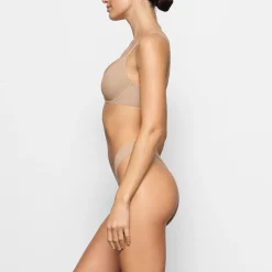 FITS EVERYBODY PLUNGE BRA |-Skims Best