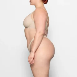 FITS EVERYBODY PLUNGE BRA |-Skims Sale