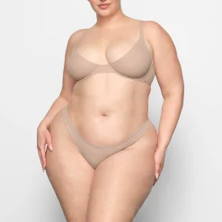 FITS EVERYBODY PLUNGE BRA |-Skims New