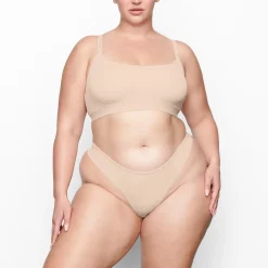 FITS EVERYBODY SCOOP BRALETTE |-Skims Online