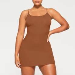 FITS EVERYBODY SLIP DRESS |-Skims Online