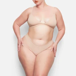 FITS EVERYBODY TRIANGLE BRALETTE |-Skims Discount