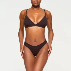 FITS EVERYBODY TRIANGLE BRALETTE |-Skims Sale
