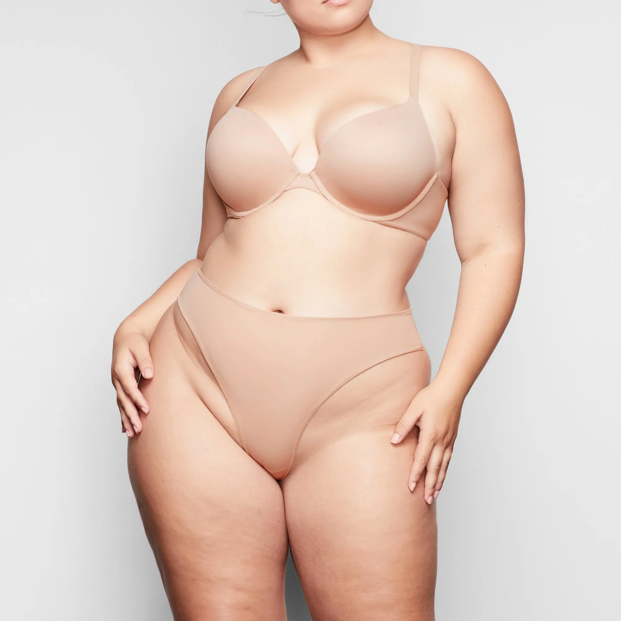 FITS EVERYBODY T-SHIRT PUSH UP BRA |-Skims Online