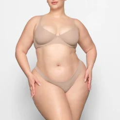 FITS EVERYBODY UNLINED DEMI BRA |-Skims Hot