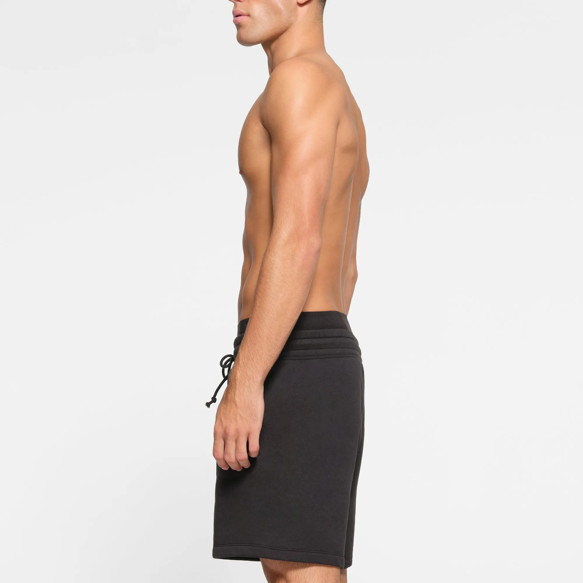 FLEECE LOUNGE MENS RELAXED SHORT | WASHED ONYX-Skims Online