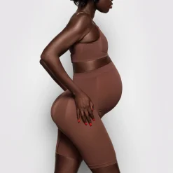 MATERNITY SCULPTING SHORT MID THIGH |-Skims Clearance