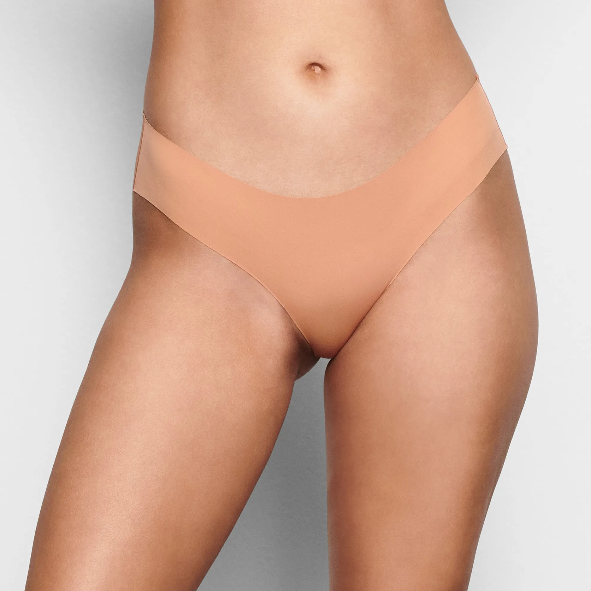 NAKED CHEEKY HIPSTER |-Skims Discount
