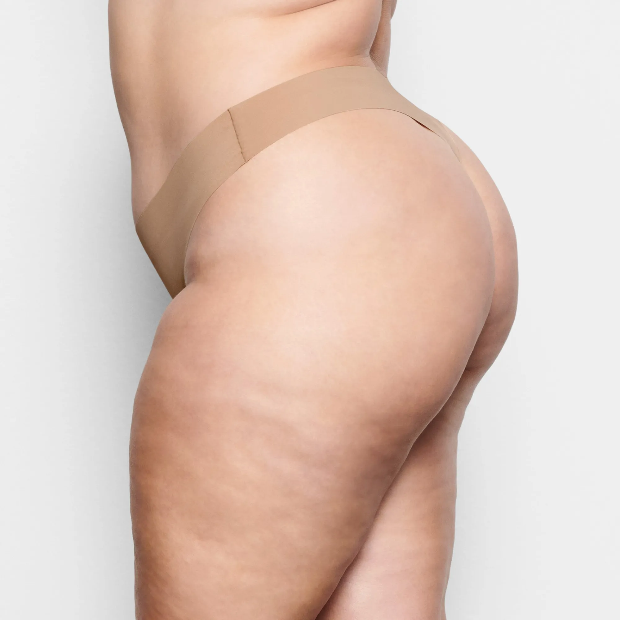 NAKED DIPPED THONG |-Skims Online