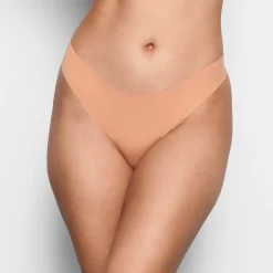 NAKED DIPPED THONG |-Skims Hot