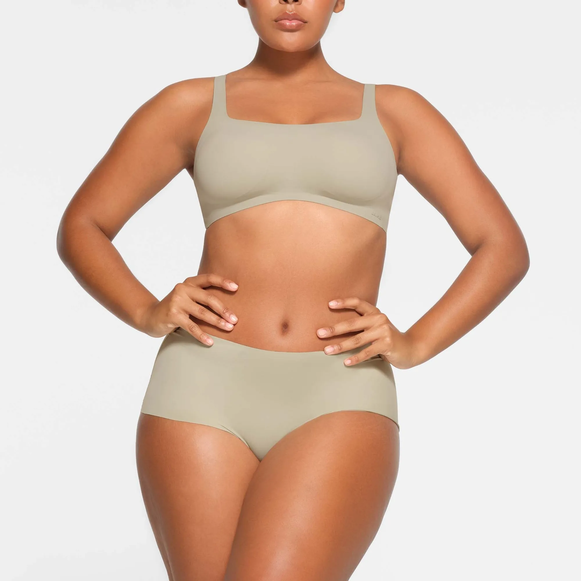 NAKED SCOOP BRALETTE |-Skims Outlet