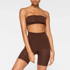 SEAMLESS SCULPT BANDEAU |-Skims Hot