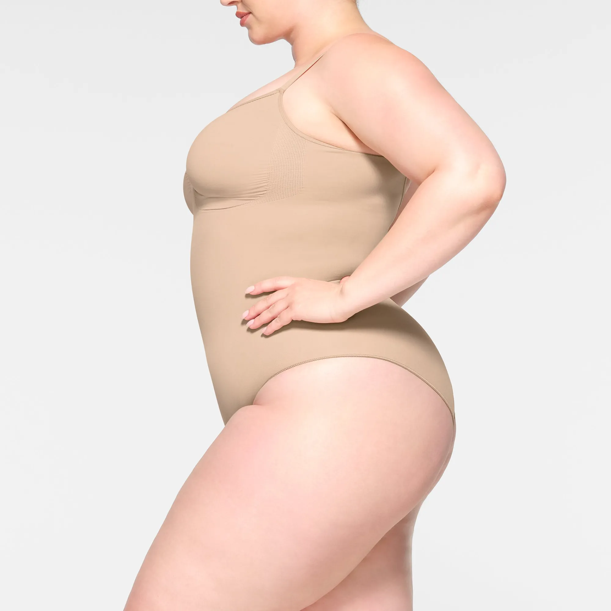 SEAMLESS SCULPT BRIEF BODYSUIT |-Skims Sale