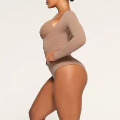 SEAMLESS SCULPT LONG SLEEVE OPEN BUST BRIEF BODYSUIT |-Skims Best