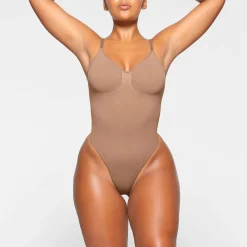 SEAMLESS SCULPT LOW BACK THONG BODYSUIT |-Skims Outlet