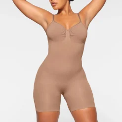 SEAMLESS SCULPT LOW BACK MID THIGH BODYSUIT |-Skims Online