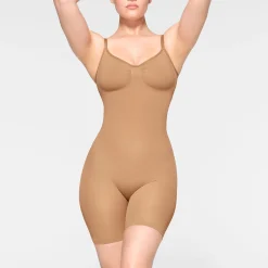 SEAMLESS SCULPT MID THIGH BODYSUIT |-Skims New