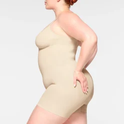 SEAMLESS SCULPT MID THIGH BODYSUIT |-Skims Online
