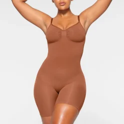 SEAMLESS SCULPT MID THIGH BODYSUIT |-Skims Clearance