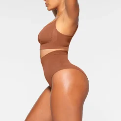 SEAMLESS SCULPT MID WAIST BRIEF |-Skims Clearance