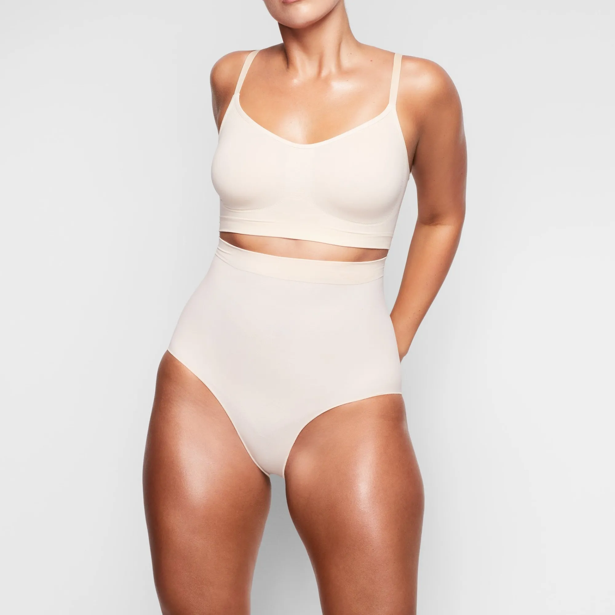 SEAMLESS SCULPT MID WAIST BRIEF |-Skims Discount