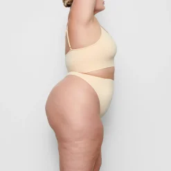 SEAMLESS SCULPT MID WAIST THONG |-Skims Outlet