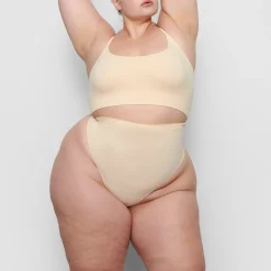 SEAMLESS SCULPT MID WAIST THONG |-Skims Outlet