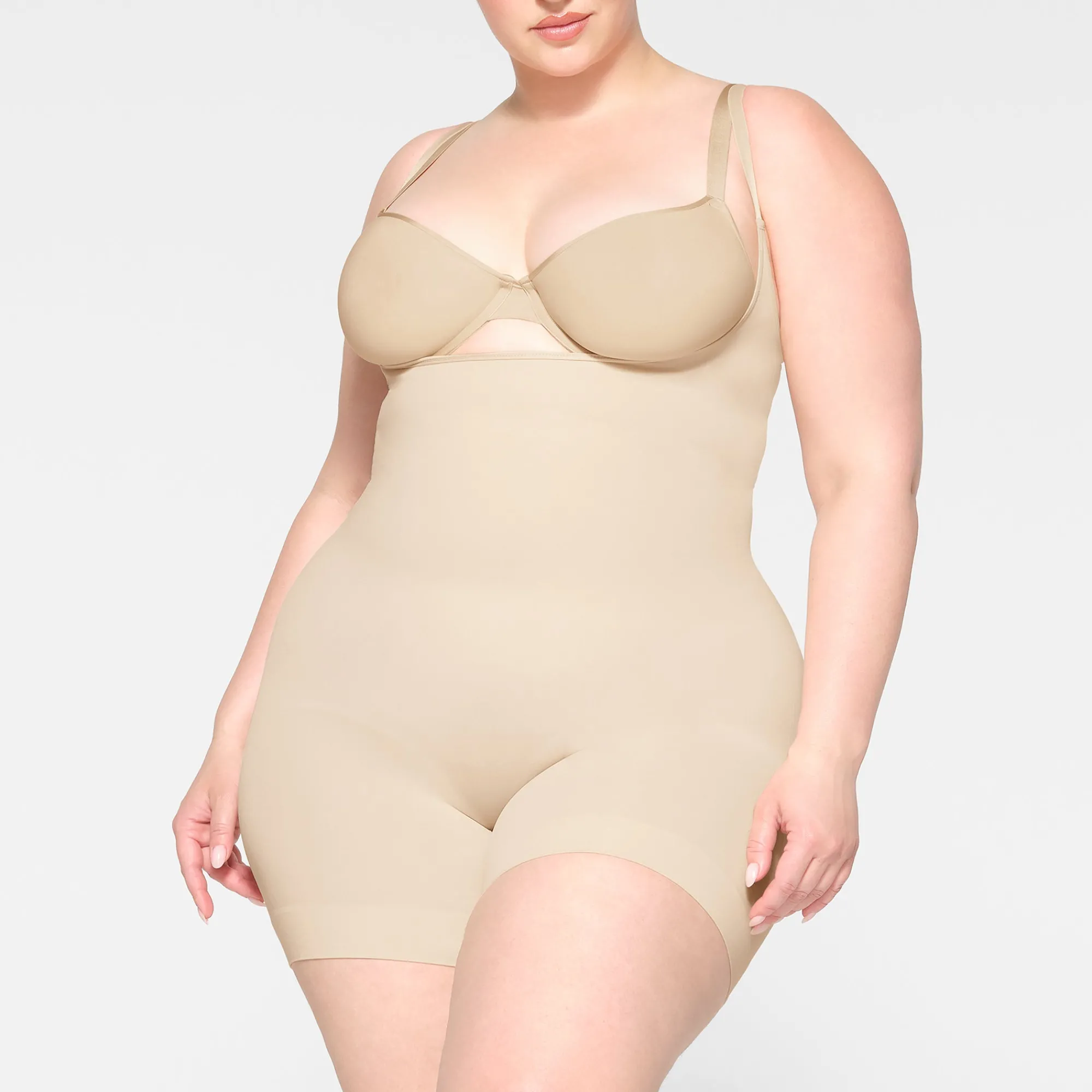 SEAMLESS SCULPT OPEN BUST SHORTIE BODYSUIT |-Skims Discount