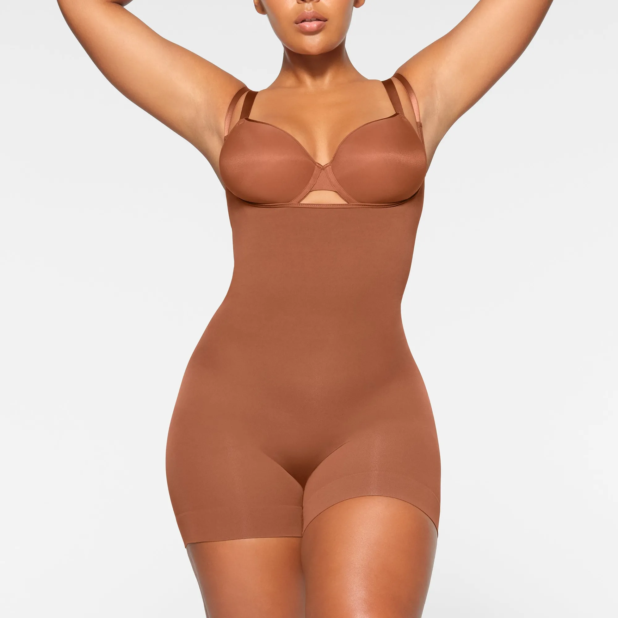 SEAMLESS SCULPT OPEN BUST SHORTIE BODYSUIT |-Skims Discount
