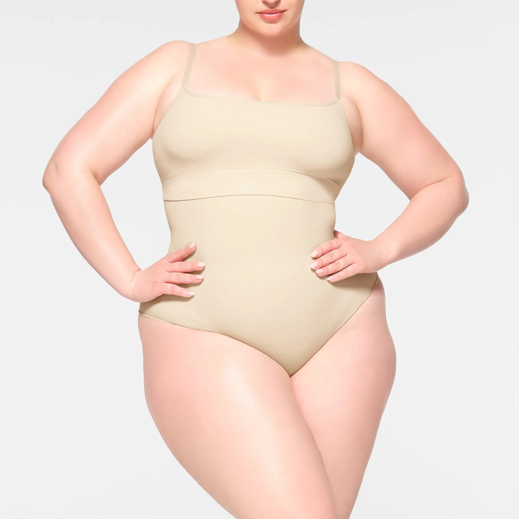 SEAMLESS SCULPT SCOOP NECK BRALETTE |-Skims Hot