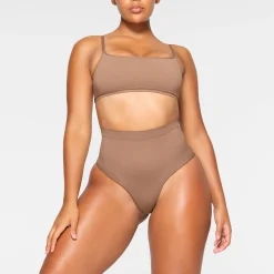 SEAMLESS SCULPT SCOOP NECK BRALETTE |-Skims Clearance