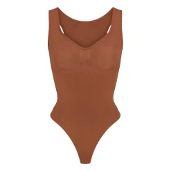 SEAMLESS SCULPT SCOOP NECK THONG BODYSUIT |-Skims Outlet