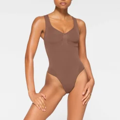 SEAMLESS SCULPT SCOOP NECK THONG BODYSUIT |-Skims Discount